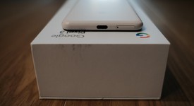 Mint
													Google Pixel 3 - Unlocked, Pink, 64 GB, Google Edition, photo 3 of 7