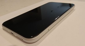 Fair
													Apple iPhone Xr - Unlocked, White, 64 GB, A1984, photo 4 of 14