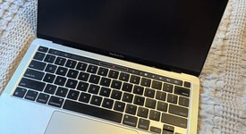 Good
													MacBook Pro 2020 - 13" - Apple M1, Silver, 256 GB, 8 GB, photo 1 of 6