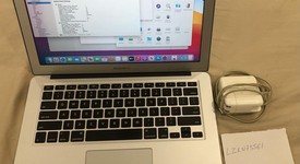 Good
													MacBook Air 2017 - 13" - I7, Silver, 256 GB, 8 GB, photo 1 of 5