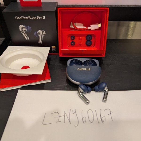 OnePlus Buds Pro 3 - Sapphire