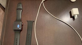 Good
													Apple Watch Series 3 42mm - Unlocked, Gray, A1861, Aluminum, photo 3 of 9