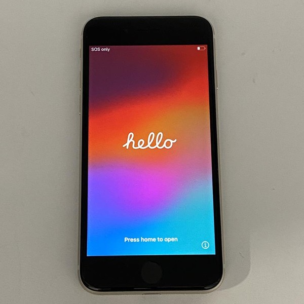 Apple iPhone SE 3rd Gen 2022 - Unlocked, 64 GB, Starlight, A2595