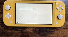 Good
													Nintendo Switch Lite - Yellow, photo 2 of 6