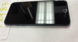 Mint
													Apple iPhone SE 3rd Gen 2022 - Unlocked, Midnight, 64 GB, A2595, photo 3 of 7