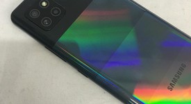 Fair
													Samsung Galaxy A42 5G - Unlocked, Black, 128 GB, 4 GB, photo 2 of 7