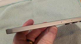 Mint
													Samsung Galaxy S25 FE - Unlocked, Navy Blue, 256 GB, SM-S731U1, photo 4 of 8