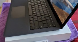 Mint
													Microsoft Surface Laptop 2 - I5, Black, 256 GB, 8 GB, photo 1 of 7