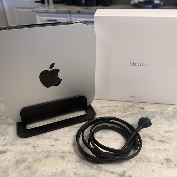 Mac mini 2023 - 512 GB, 16 GB, Apple M2 Pro 10-core, 10 Gigabit Ethernet