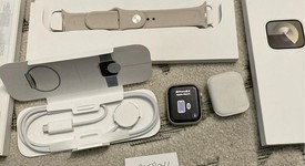 Mint
													Apple Watch Series 9 45mm - Starlight, A2980 - GPS, Aluminum, photo 1 of 4