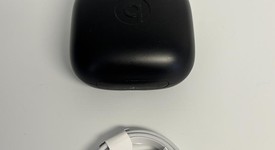 Used
													Beats Powerbeats Pro - Black, photo 1 of 4