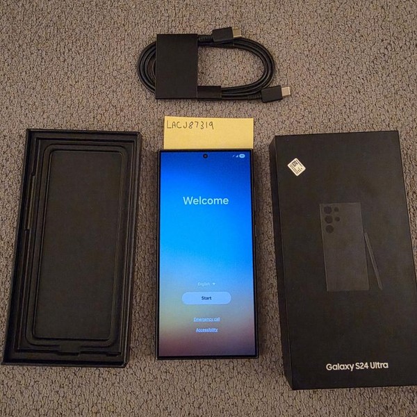 Samsung Galaxy S24 Ultra - Unlocked, 512 GB, Black, 12 GB, SM-S928U1