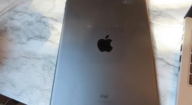 Fair
													Apple iPad 9th Gen - Unlocked, Gray, 64 GB, A2603, photo 5 of 5