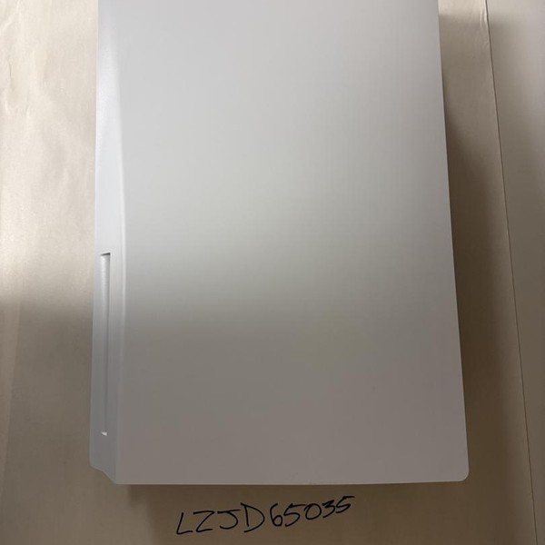 PlayStation 5 Standard Edition (2020) - 825 GB, White, Standard Edition