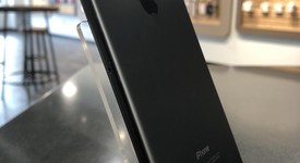 Good
													Apple iPhone 7 Plus - Unlocked, Black, 128 GB, A1784, GSM, photo 3 of 7