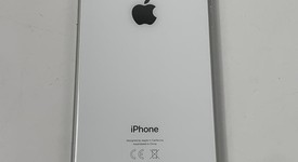 Good
													Apple iPhone Xr - Unlocked, White, 64 GB, A1984, photo 3 of 8