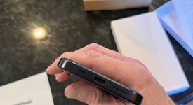 Mint
													Apple iPhone 16 Pro - Unlocked, Black, 256 GB, A3083, photo 3 of 10