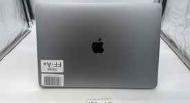 Mint
													MacBook Pro 2020 - 13" - Apple M1, Gray, 512 GB, 16 GB, photo 3 of 6