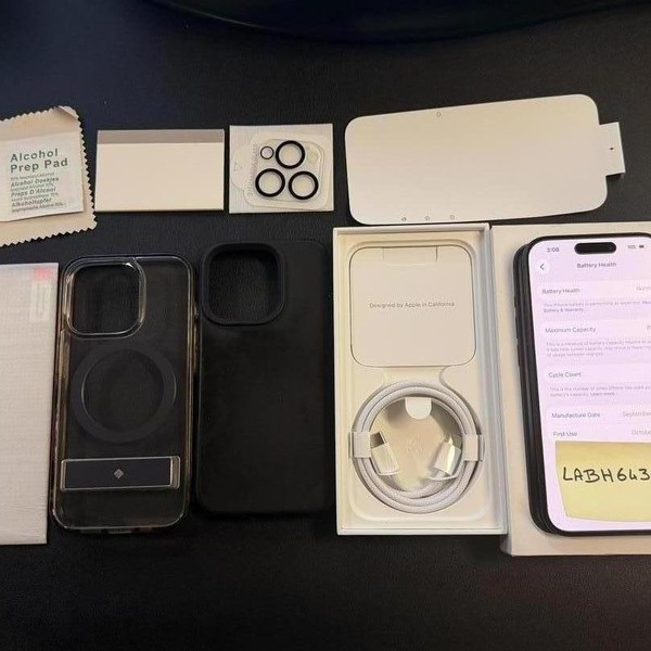 Apple iPhone 15 Pro - Unlocked, 256 GB, Black, A2848