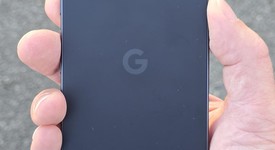 Mint
													Google Pixel 9a - Verizon, Obsidian, 128 GB, 8 GB, photo 3 of 8