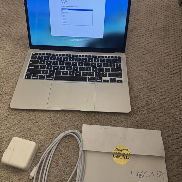 MacBook Air 2020 - 13 inch - 256 GB, Silver, 8 GB, Apple M1