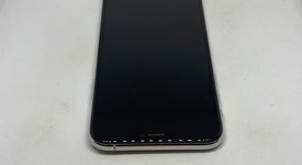 Good
													Apple iPhone Xs - Cricket, Silver, 64 GB, A1920, photo 5 of 9