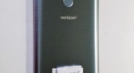 Mint
													LG G6 - Verizon, Silver, 32 GB, 4 GB, VS988, photo 3 of 4