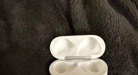Used
													Apple AirPods 4th Gen - Standard, photo 2 of 8
