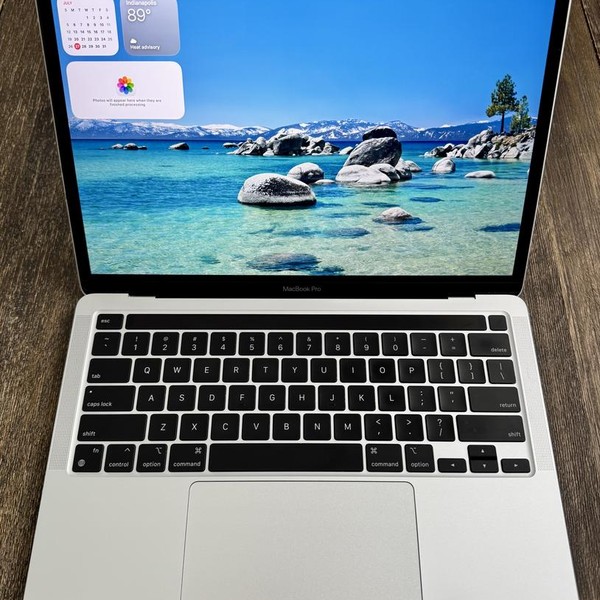 MacBook Pro 2020 - 13 inch - 256 GB, Silver, 16 GB, Apple M1