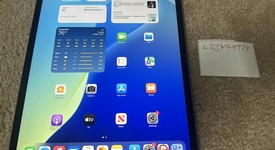 Mint
													Apple iPad Air 13" (M2) 2024 - Wi-Fi, Gray, 128 GB, A2898, photo 1 of 8