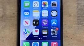 Fair
													Apple iPhone SE 3rd Gen 2022 - T-Mobile, Midnight, 64 GB, A2595, photo 1 of 11