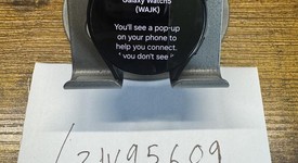 Good
													Samsung Galaxy Watch5 - Unlocked, Graphite, 40mm, photo 1 of 5