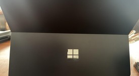 Good
													Microsoft Surface Pro 9 - Wi-Fi, I7, Graphite, 256 GB, 16 GB, Wi-Fi, photo 5 of 12