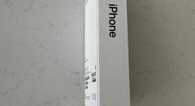 New
													Apple iPhone 13 - Metro by T-Mobile, Midnight, 128 GB, A2482, photo 3 of 3