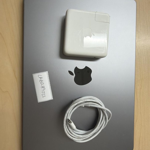 MacBook Pro 2021 - 14 inch - 512 GB, Space Gray, 16 GB, Apple M1 Pro 10-core