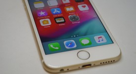 Mint
													Apple iPhone 6S - Unlocked, Gold, 128 GB, A1633, photo 5 of 9