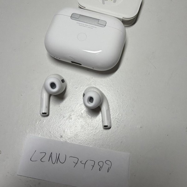 Apple AirPods Pro 2 - USB-C