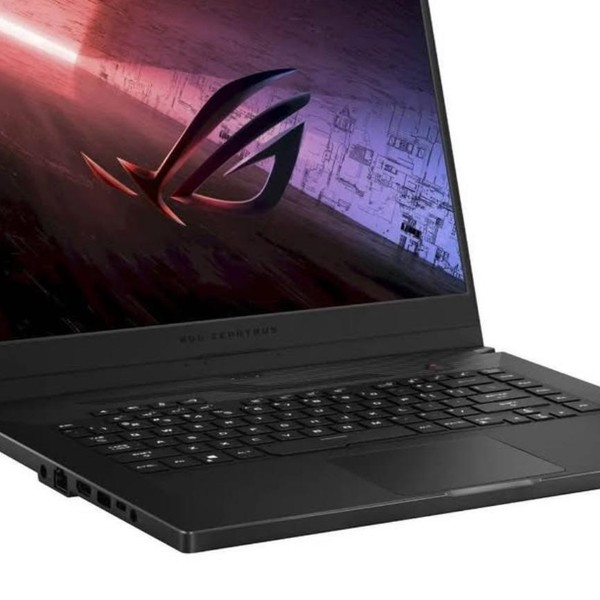 Asus ROG Zephyrus G15 GA502 - 1 TB, 16 GB, AMD Ryzen 7