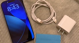 Mint
													Apple iPhone 16 Pro - Unlocked Non-US, Black, 256 GB, A3292, photo 3 of 12