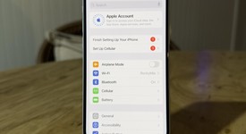 Mint
													Apple iPhone 16 - Unlocked, White, 128 GB, A3081, photo 2 of 14