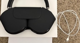 Used
													Apple AirPods Max - Gray, photo 1 of 4