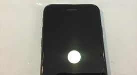 Good
													Apple iPhone 7 - AT&T, Black, 32 GB, A1660, photo 5 of 12