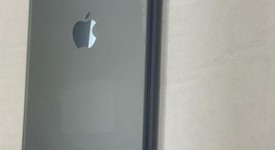 Good
													Apple iPhone 11 Pro Max - AT&T, Green, 64 GB, A2161, photo 4 of 6