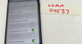 Good
													Apple iPhone SE 3rd Gen 2022 - Unlocked, Midnight, 64 GB, A2595, photo 2 of 4