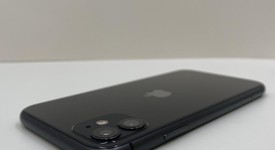 Fair
													Apple iPhone 11 - Unlocked, Black, 64 GB, A2111, photo 5 of 7