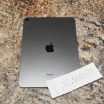 Mint Apple iPad Air (5th Gen) - Wi-Fi, 64 GB, Gray, A2588