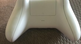Good
													Xbox Wireless Controller - White, photo 5 of 7