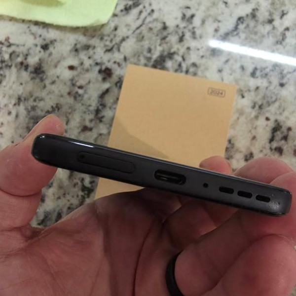 Motorola Edge (2024) - T-Mobile, 256 GB, Black, 8 GB