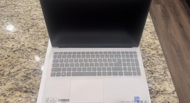 Mint
													Dell Laptop, photo 4 of 6