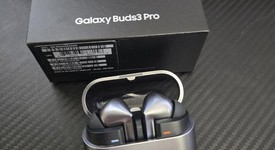 Used
													Samsung Galaxy Buds3 Pro - Silver, photo 3 of 5